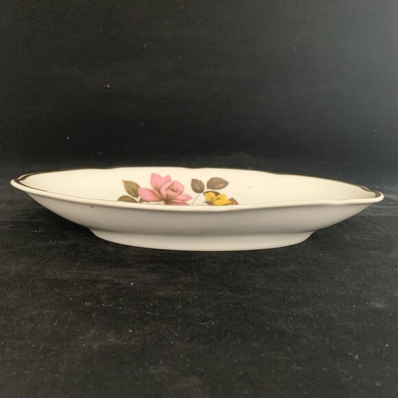 BK Titov Veles Jugo Porcelain Serving Bowl Oval Floral Gold Trim Yugoslavia Chip - Picture 2 of 10